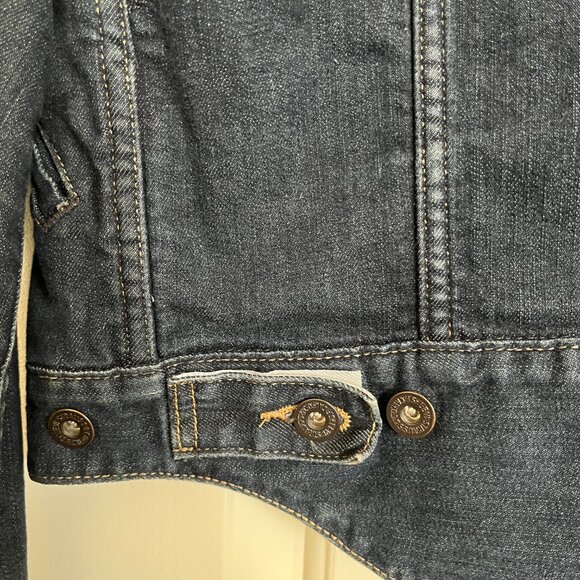 Levi's Dark Denim Trucker Jacket - Small Excellent Condition - Picture 5 of 8